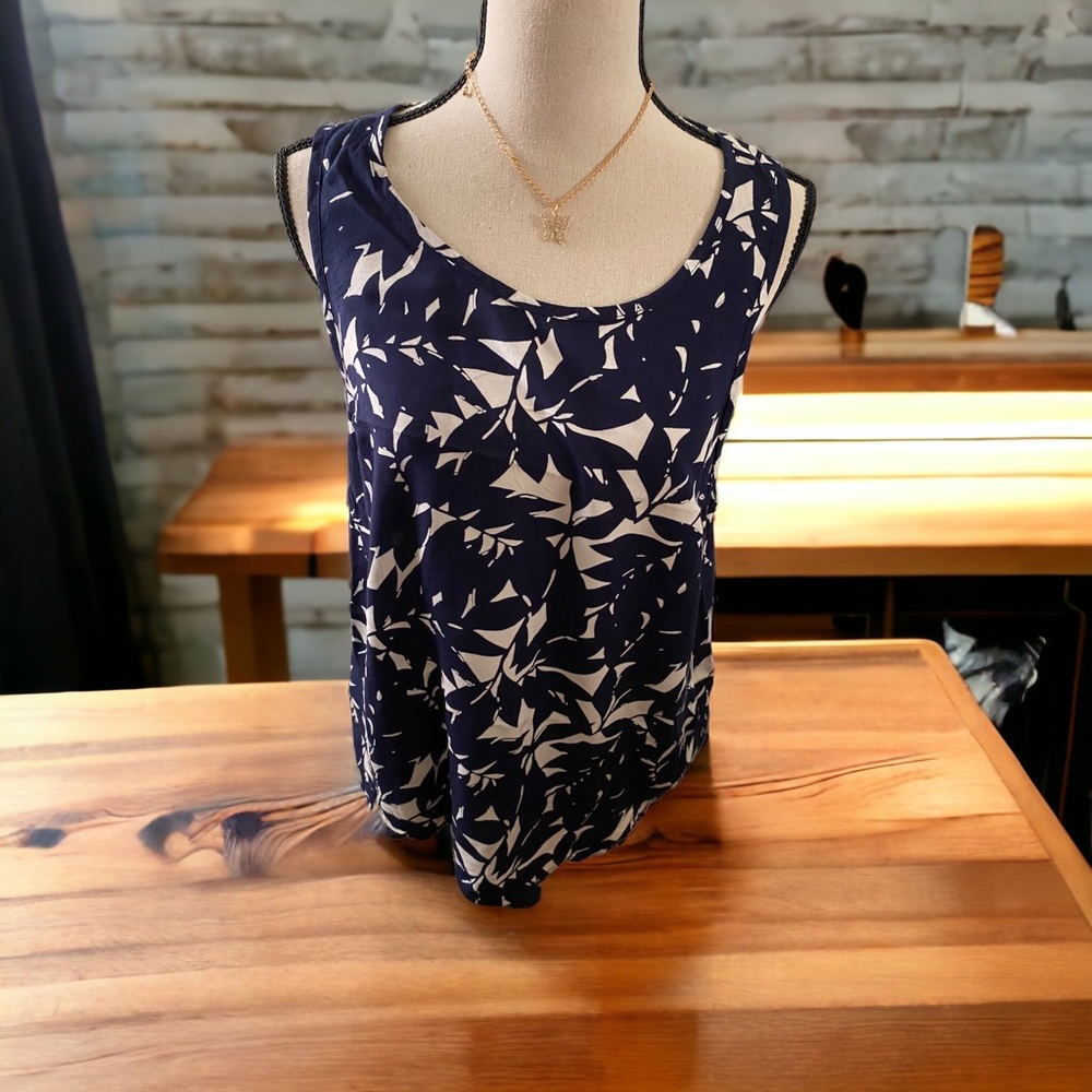 Roxy NWT floral print sleeveless top